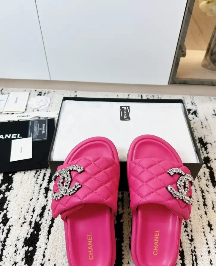 hype Chanel Slippers