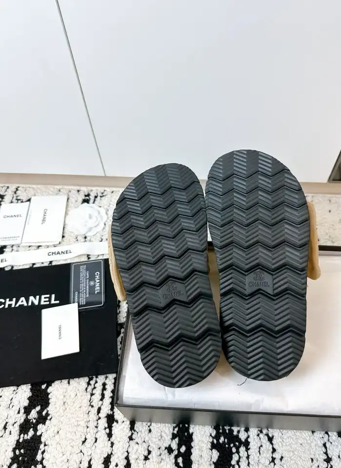 hype Chanel Slippers