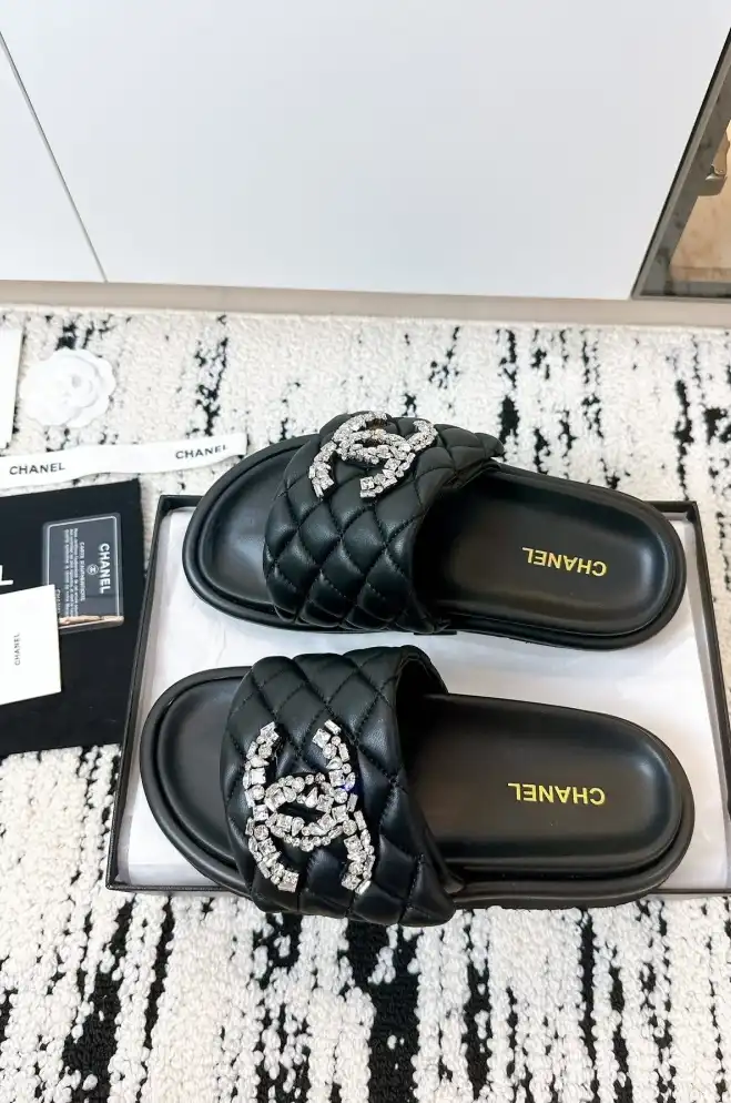 hype Chanel Slippers