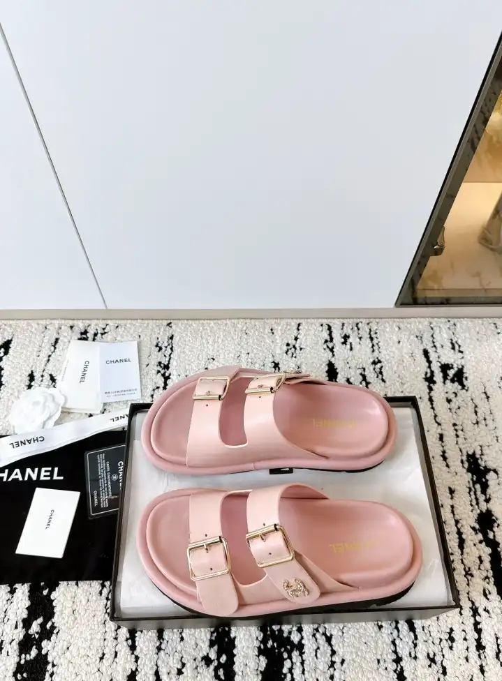 hype Chanel Slippers