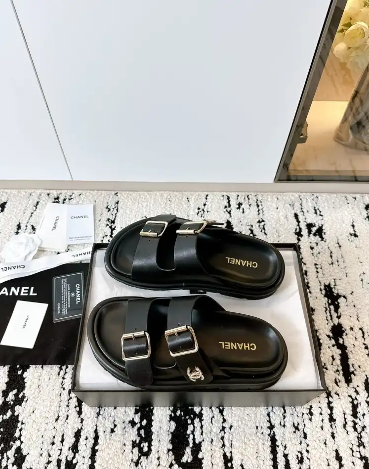 hype Chanel Slippers