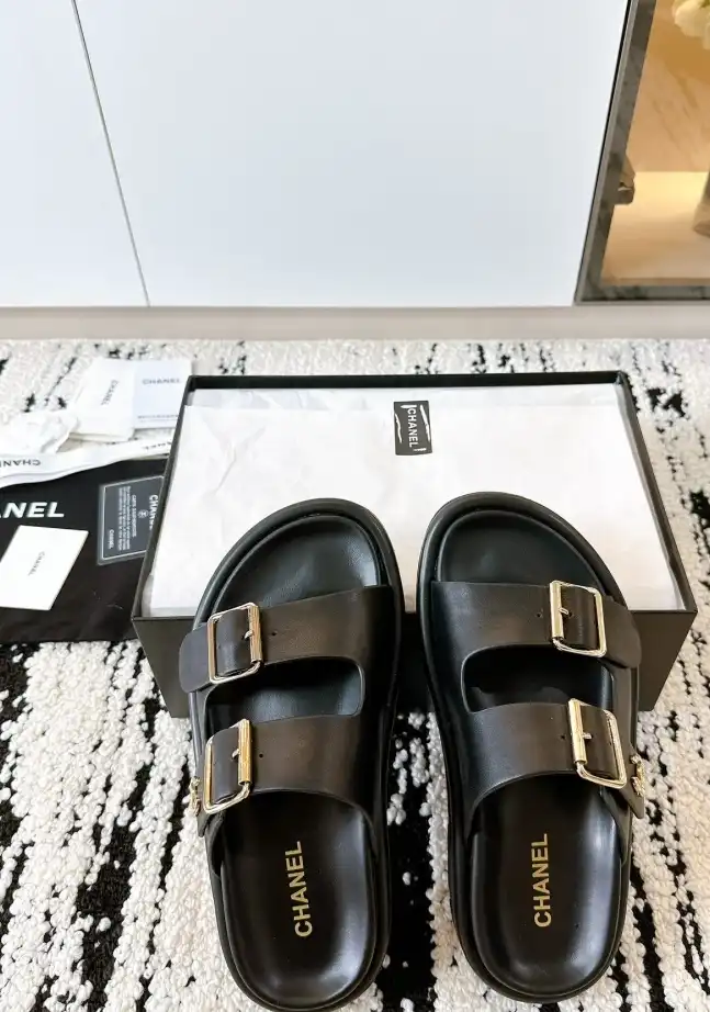 hype Chanel Slippers