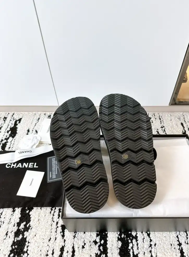 hype Chanel Slippers