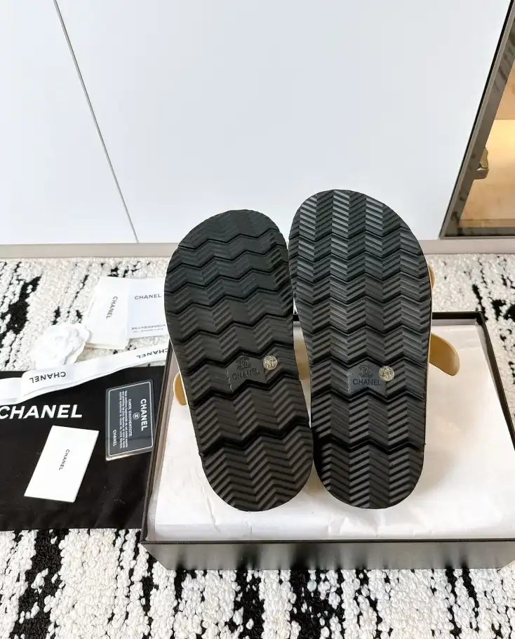 hype Chanel Slippers