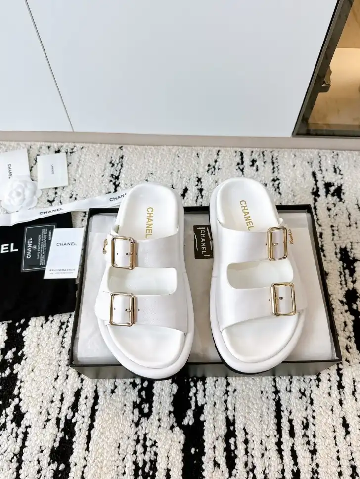 hype Chanel Slippers