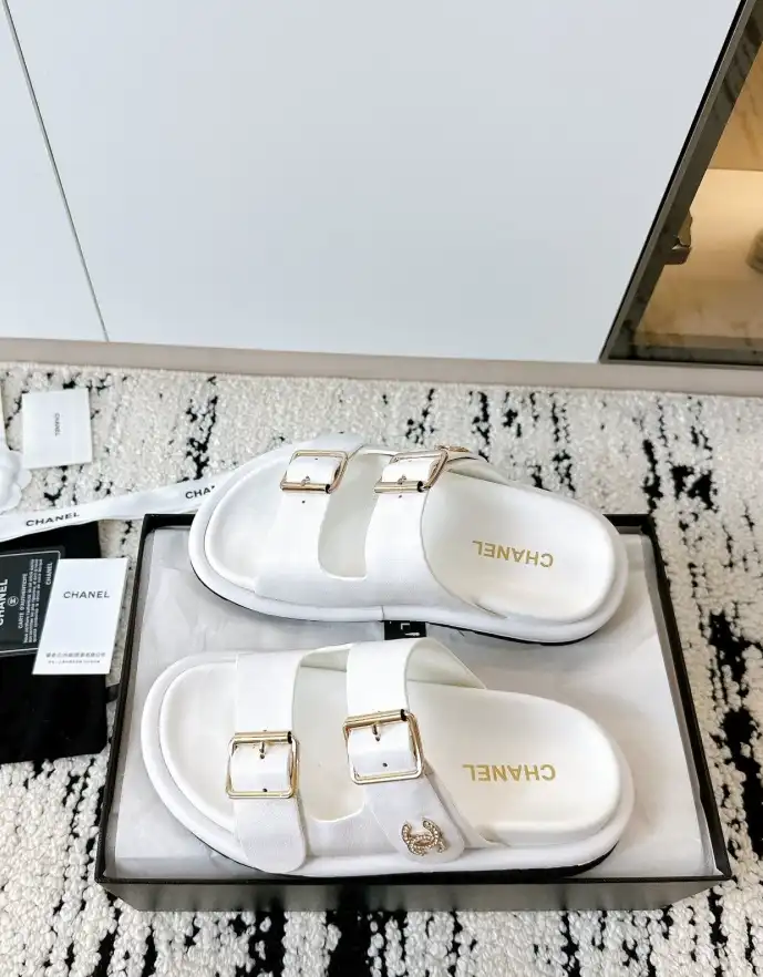 hype Chanel Slippers