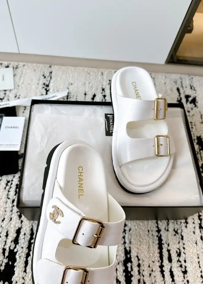 hype Chanel Slippers