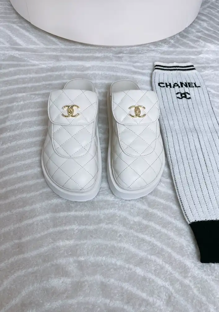 hype Chanel Slippers