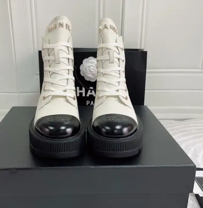 hype Chanel Boots