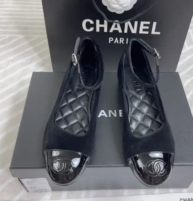 hype Chanel Leather Shoes