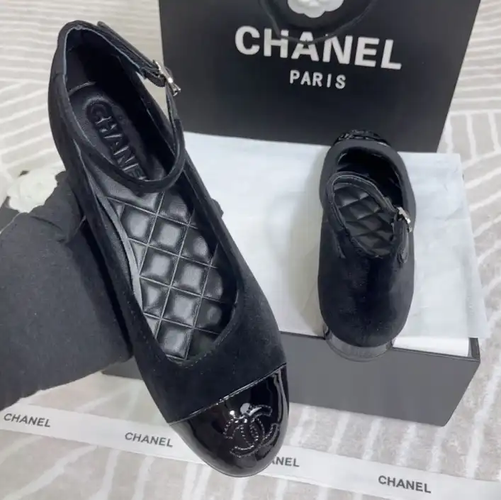 hype Chanel Leather Shoes