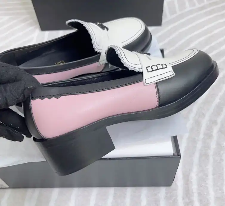 hype Chanel Leather Shoes