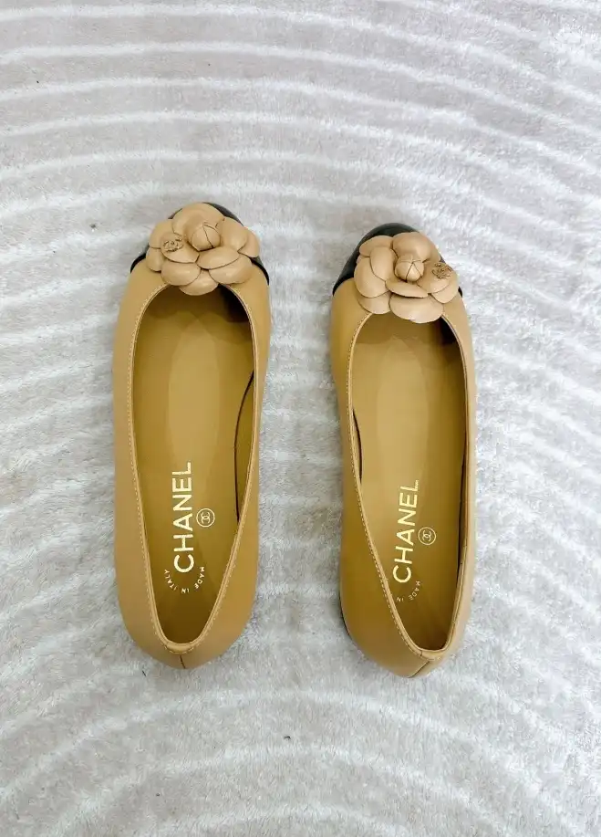 hype Chanel Flat Shoes