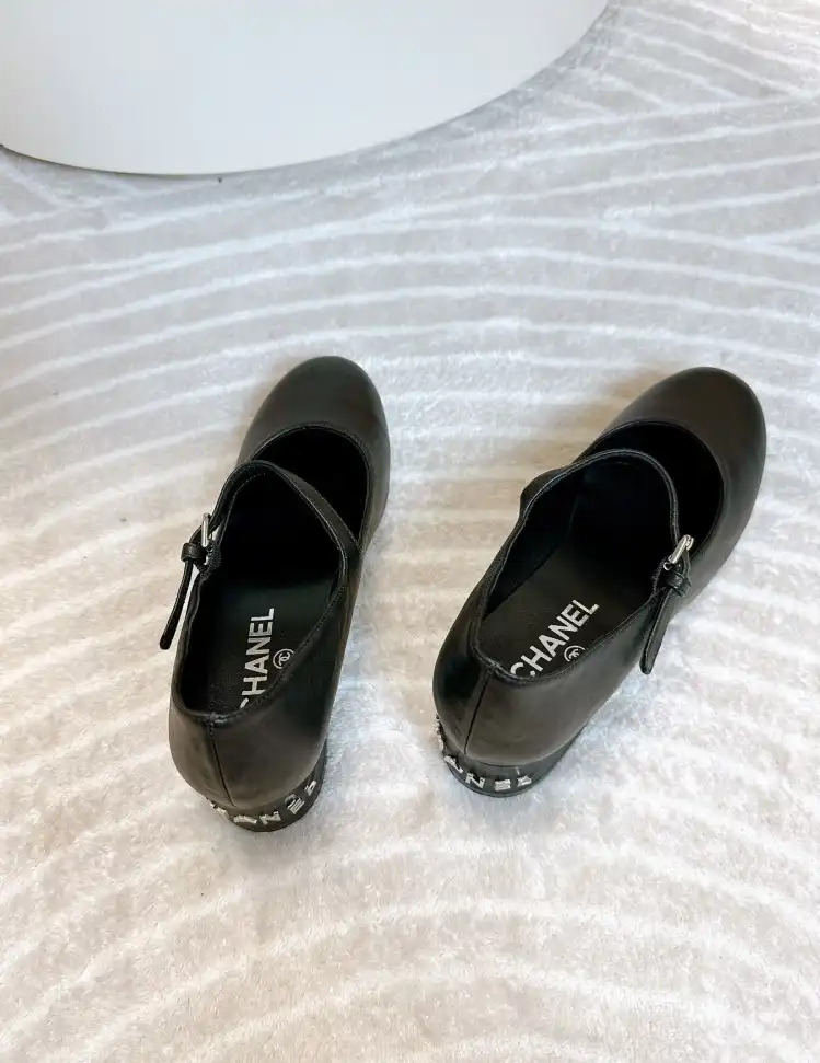 hype Chanel Sandals