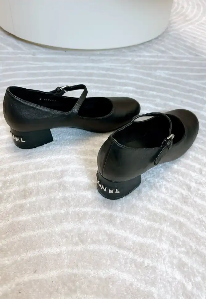 hype Chanel Sandals