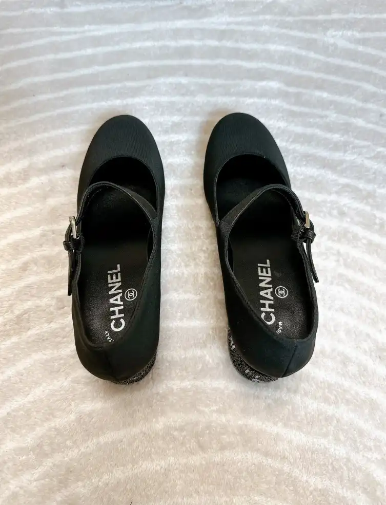 hype Chanel Sandals