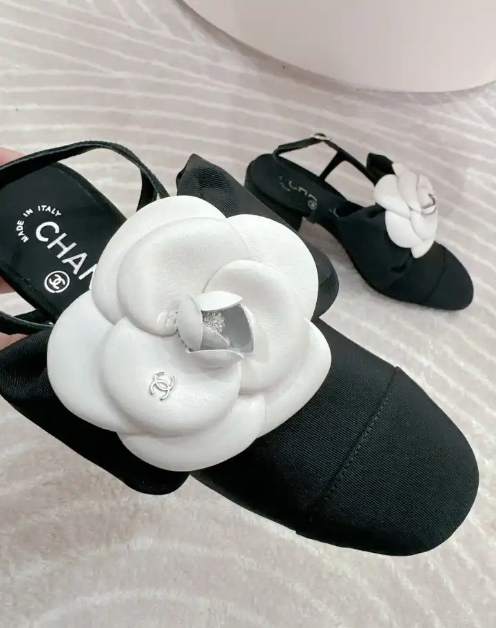 hype Chanel Sandals