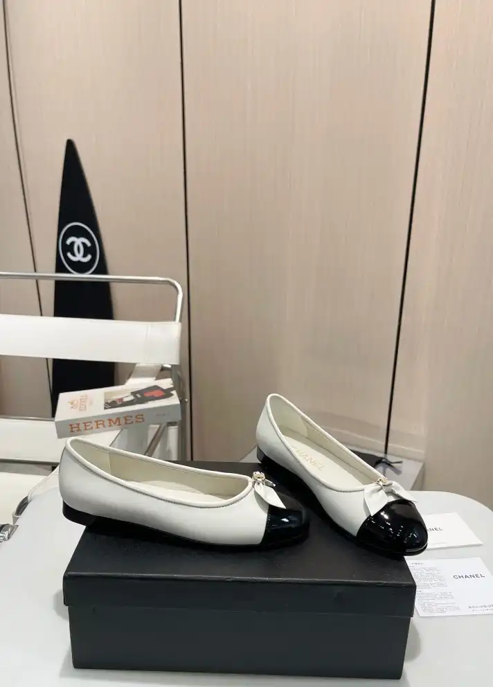 hype Chanel Flat Shoes