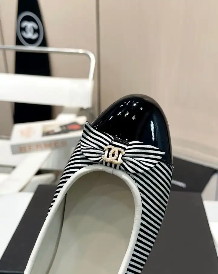 hype Chanel Flat Shoes