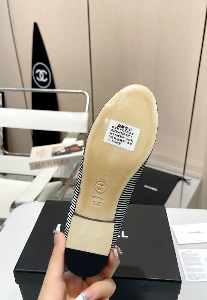 hype Chanel Flat Shoes