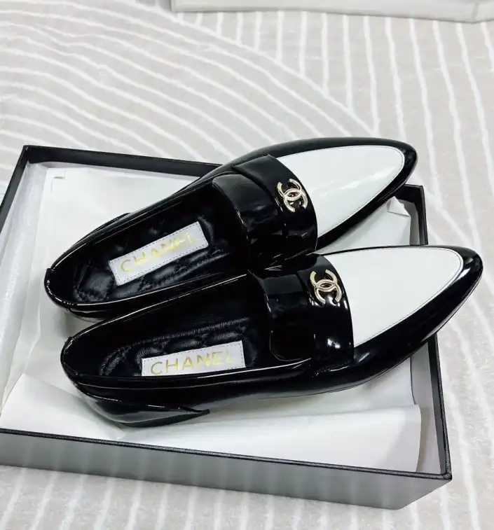 hype Chanel Leather Shoes