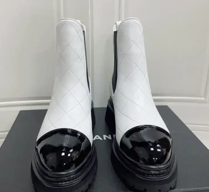 hype Chanel Boots