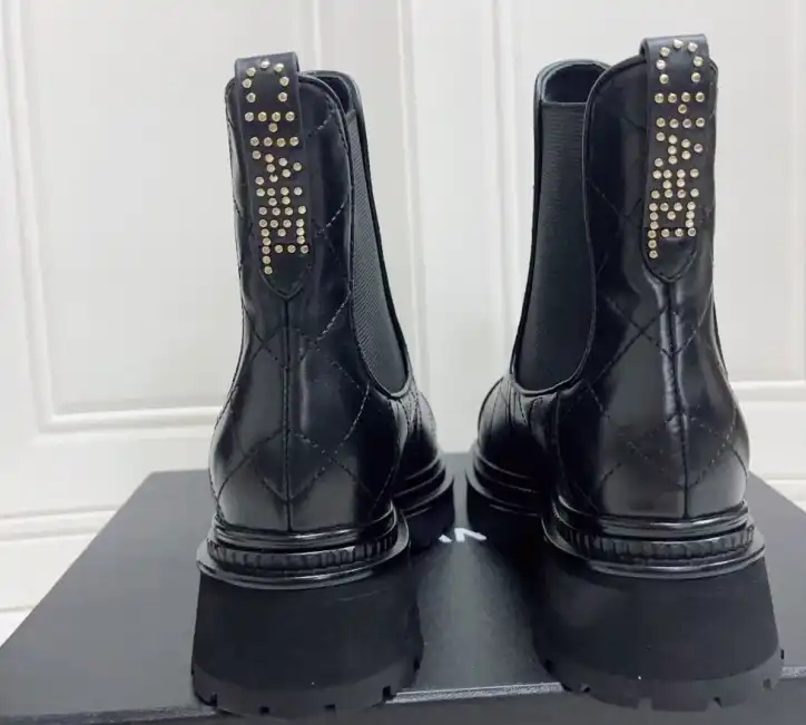 hype Chanel Boots