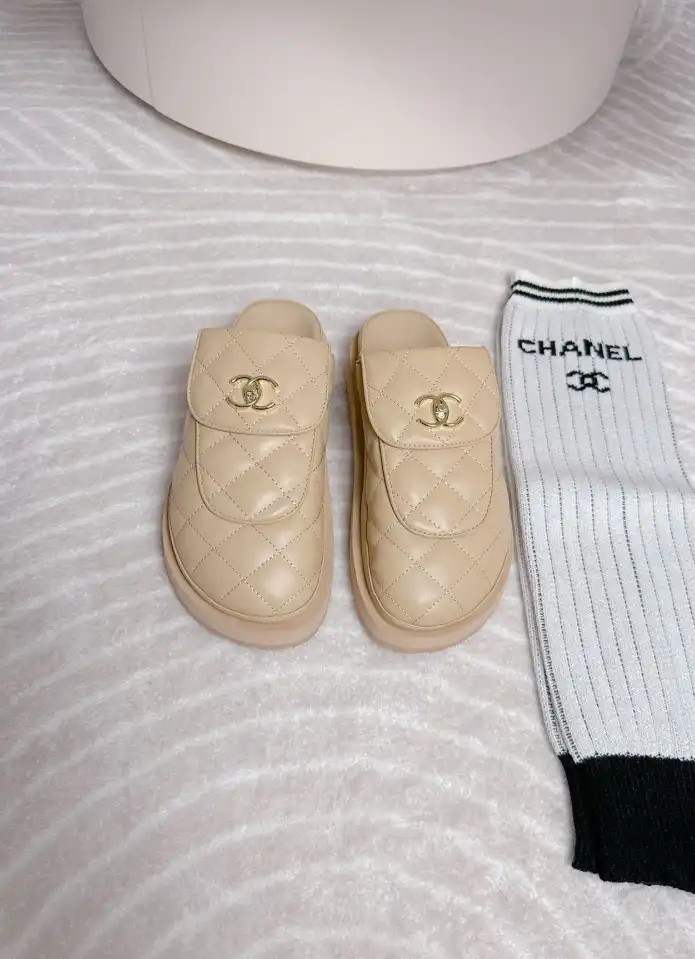 hype Chanel Slippers