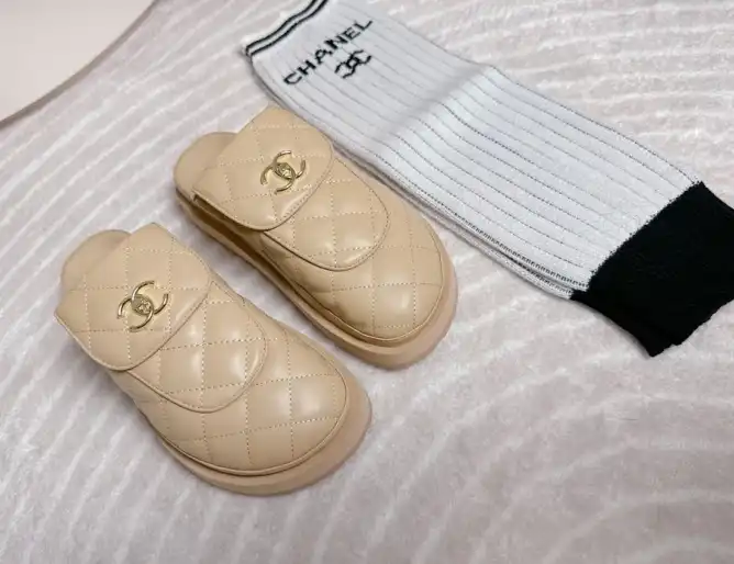 hype Chanel Slippers