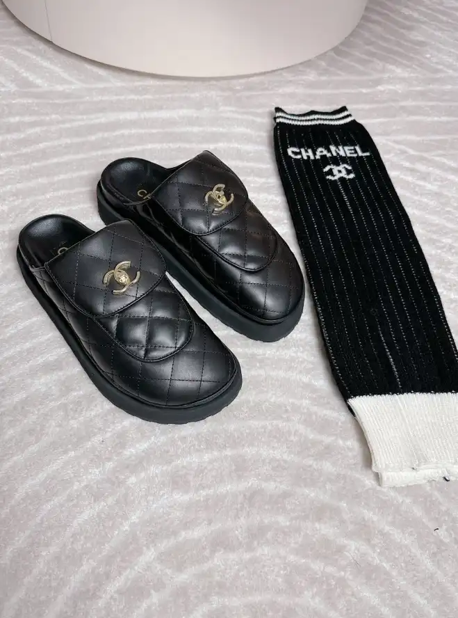 hype Chanel Slippers