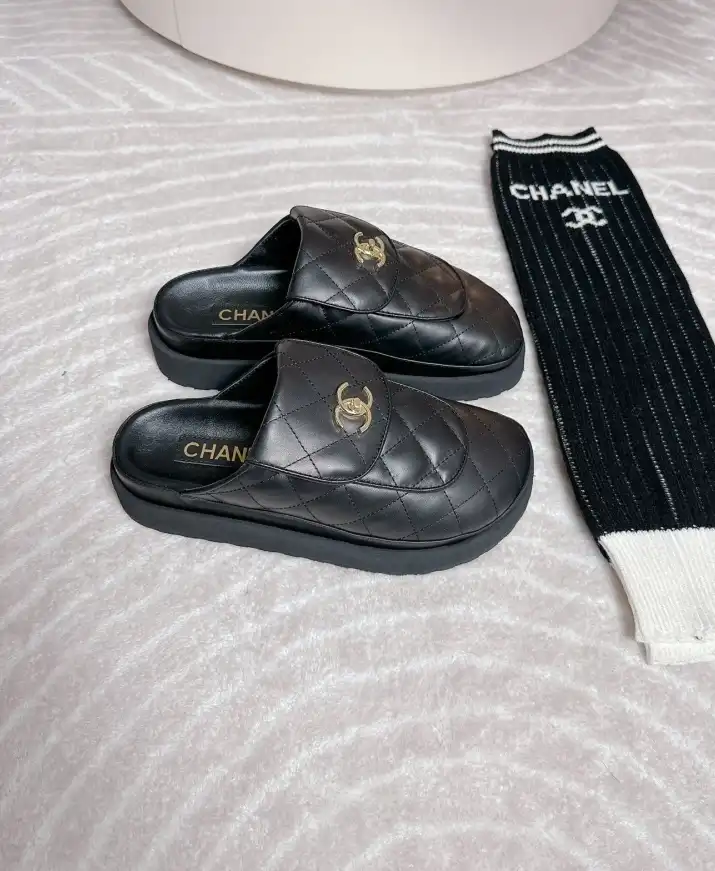 hype Chanel Slippers