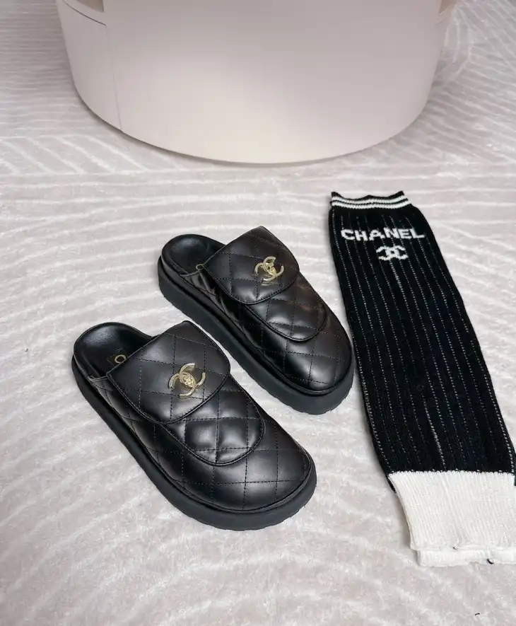 hype Chanel Slippers