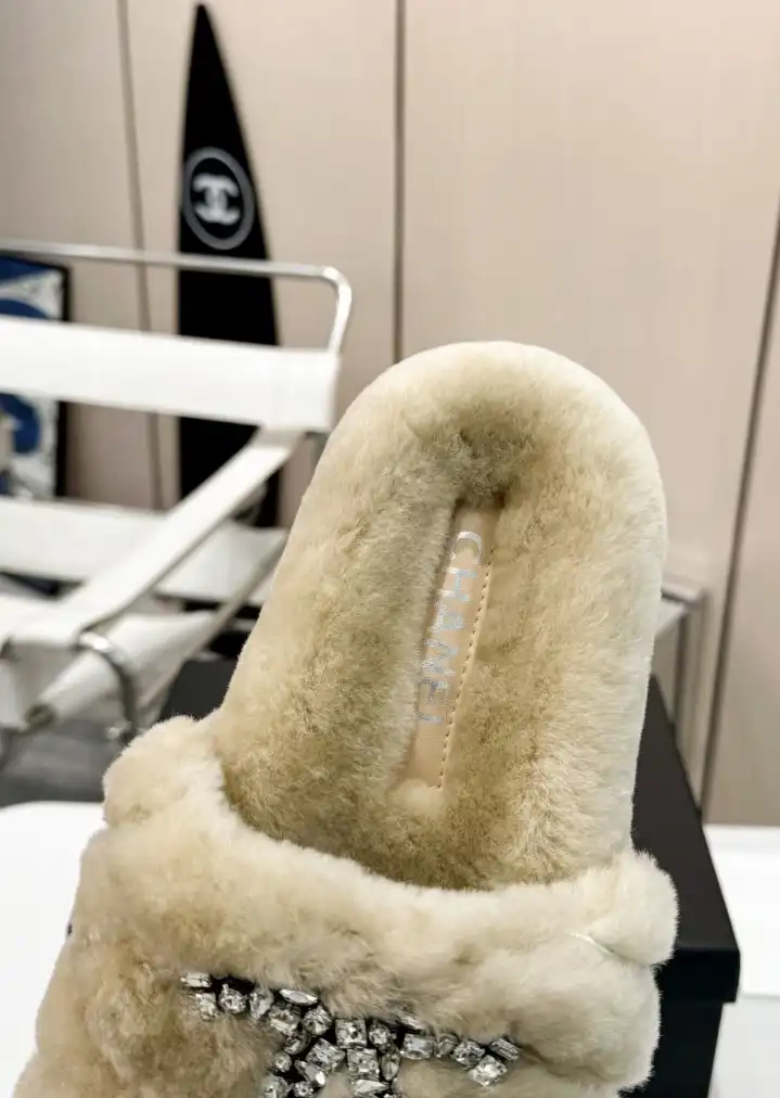 hype Chanel Slippers