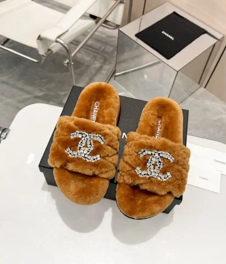 hype Chanel Slippers