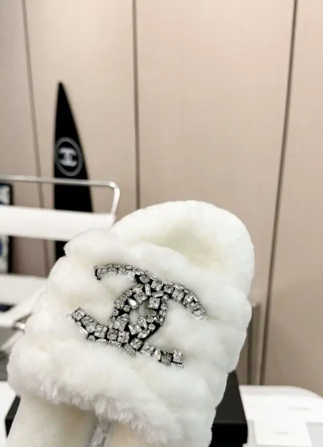 hype Chanel Slippers