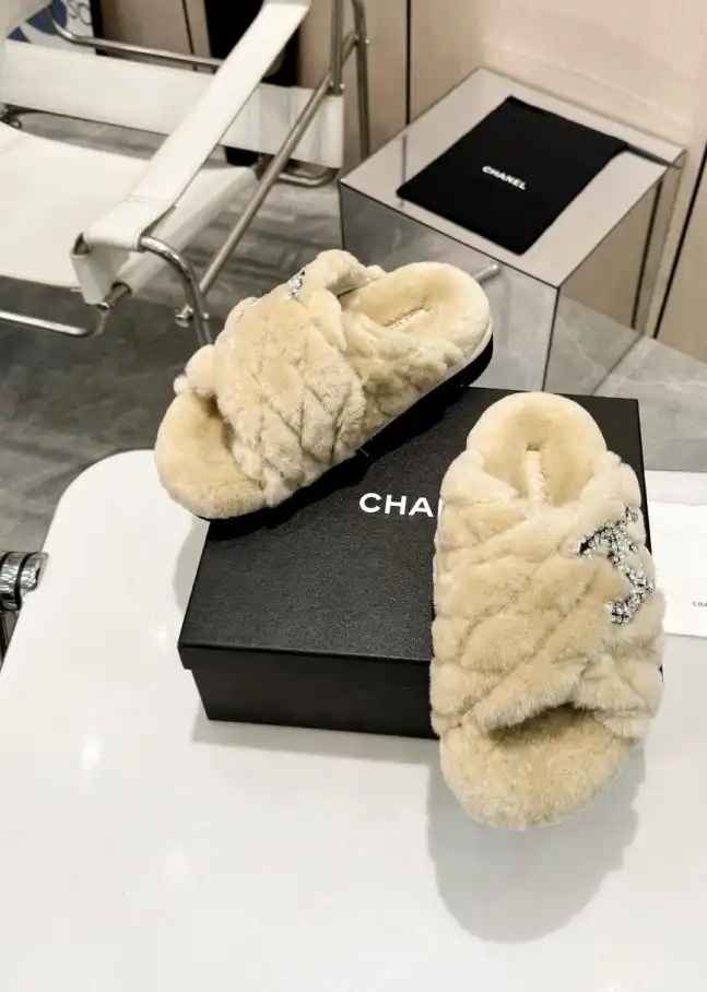 hype Chanel Slippers