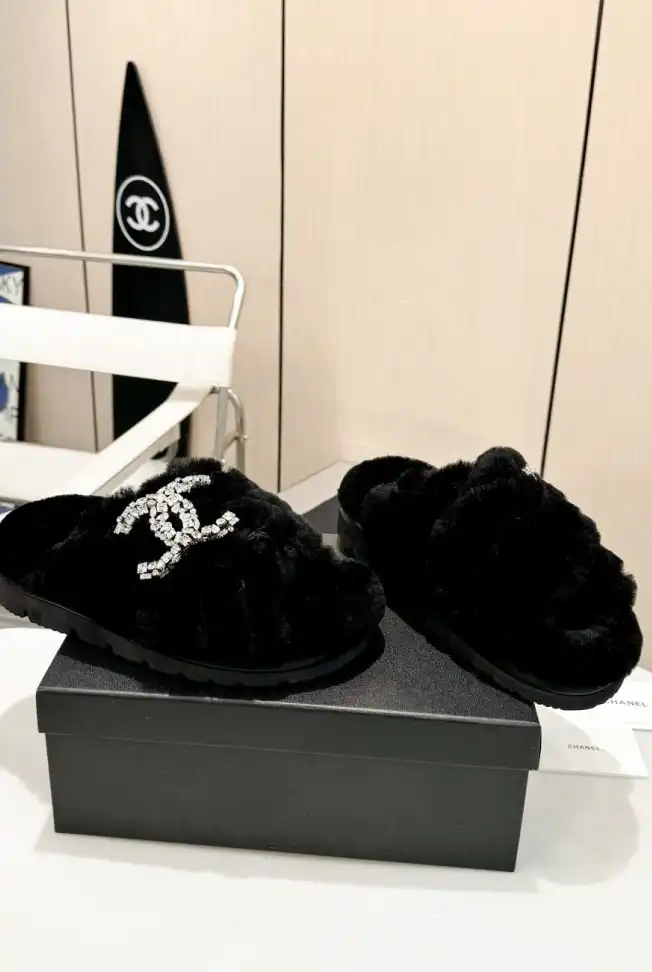 hype Chanel Slippers