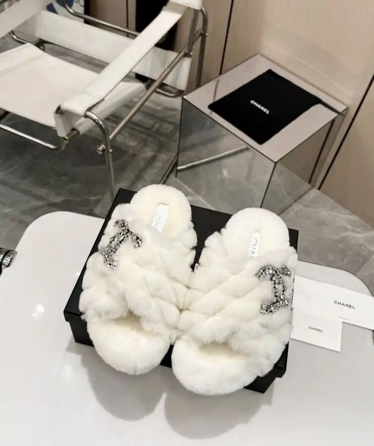 hype Chanel Slippers