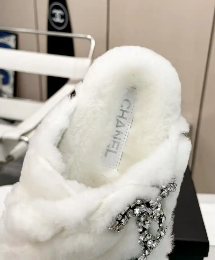 hype Chanel Slippers