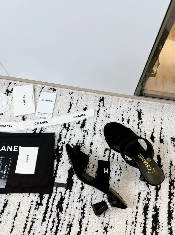 hype Chanel Sandals