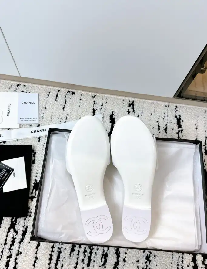 hype Chanel Slippers