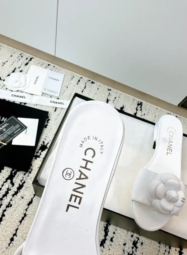 hype Chanel Slippers