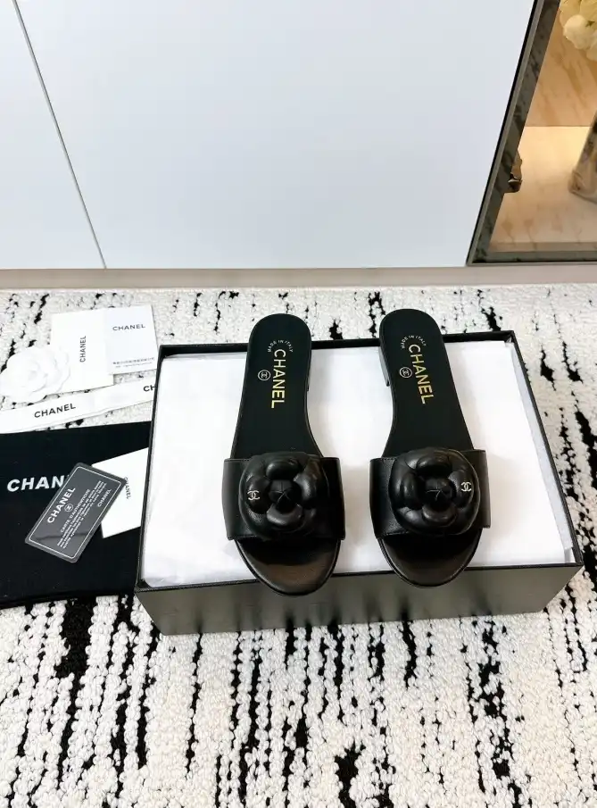 hype Chanel Slippers