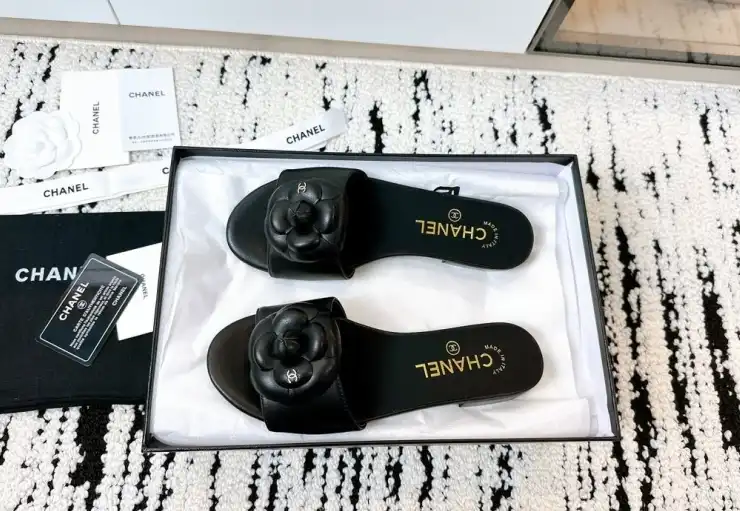 hype Chanel Slippers