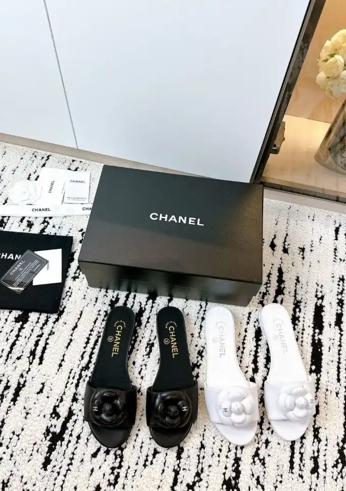 hype Chanel Slippers