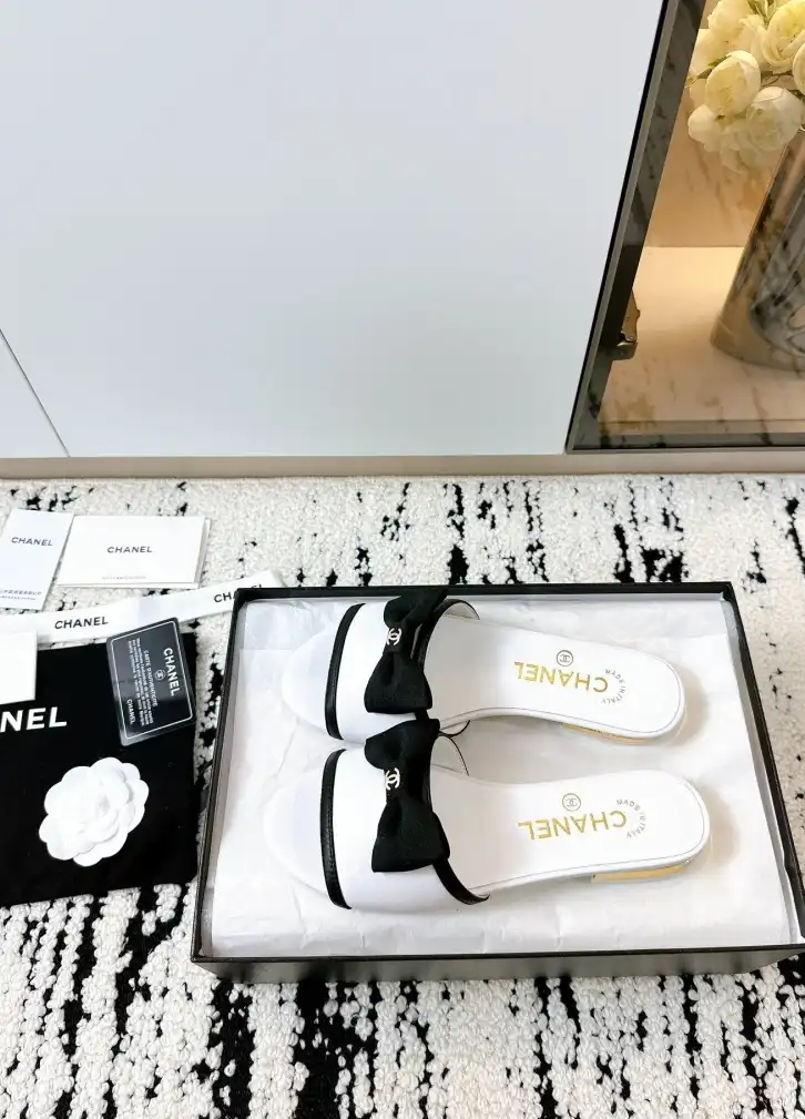 hype Chanel Slippers