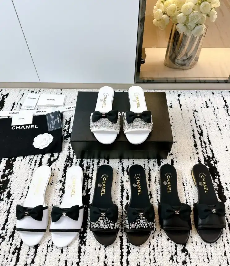 hype Chanel Slippers