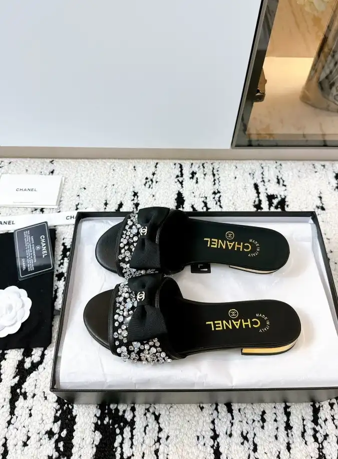 hype Chanel Slippers