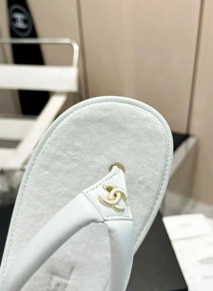 hype Chanel Slippers