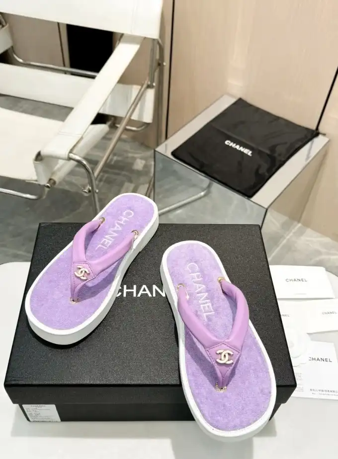 hype Chanel Slippers